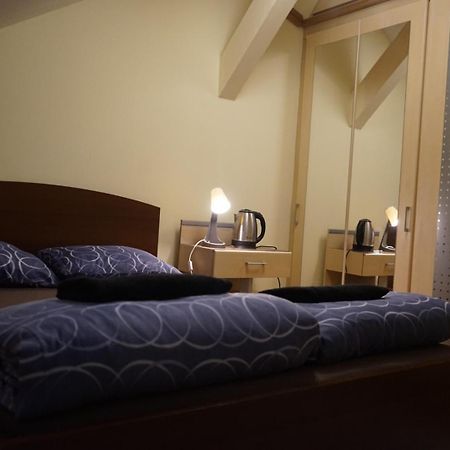 Schoepfwerk Hostel 10 Wien Ngoại thất bức ảnh