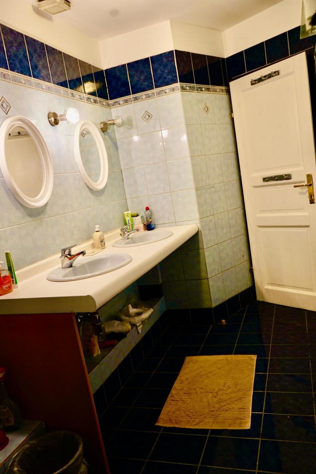 Schoepfwerk Hostel 10 Wien Ngoại thất bức ảnh