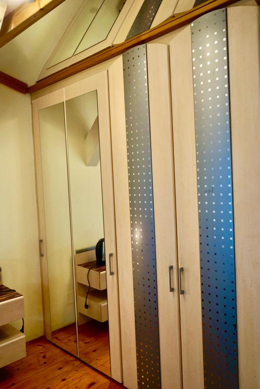 Schoepfwerk Hostel 10 Wien Ngoại thất bức ảnh